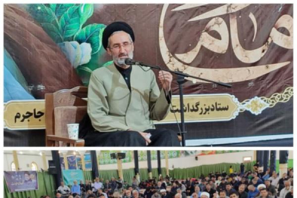 حضور مسئول بسیج اساتید شهرستان جاجرم و اساتید بسیجی این شهرستان در مراسم گرامیداشت ارتحال امام خمینی(ره)
